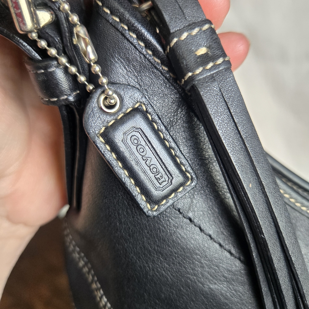 Vintage Coach Soho Mini Hobo Shoulder Bag  - Picture 7 of 9